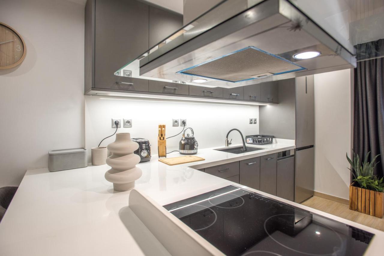 Modern Knossos Apartment Mastambás エクステリア 写真